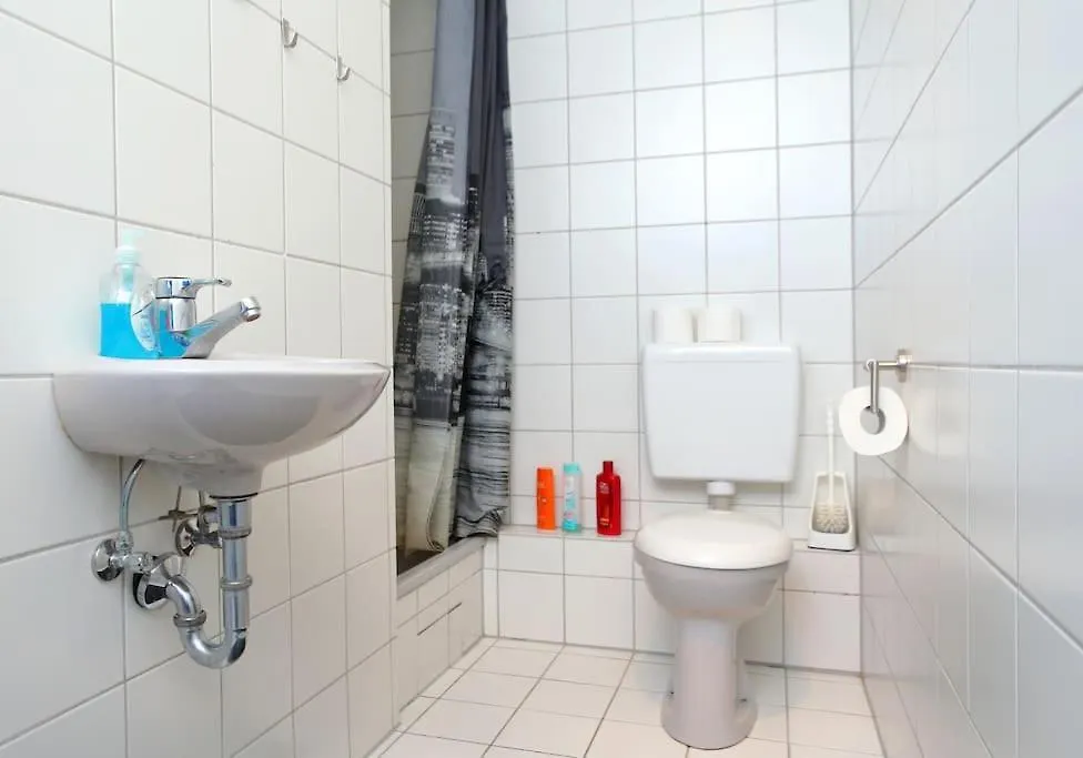 Stylish 3 Bedroom Apartment Norimberk