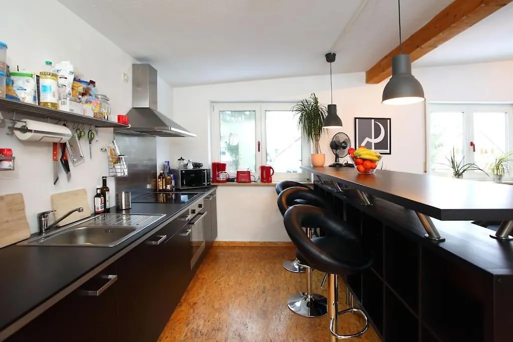 Stylish 3 Bedroom Apartment Norimberk