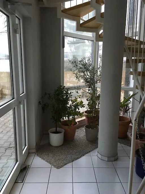 Stylish 3 Bedroom Apartment Norimberk