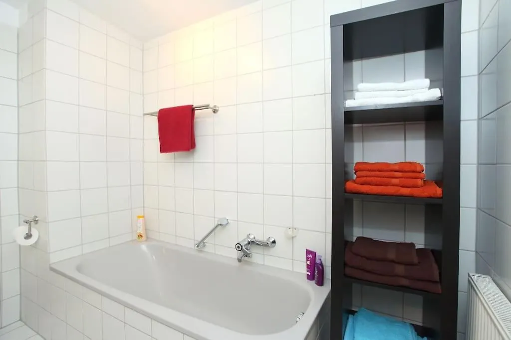 Stylish 3 Bedroom Apartment Norimberk 0*,