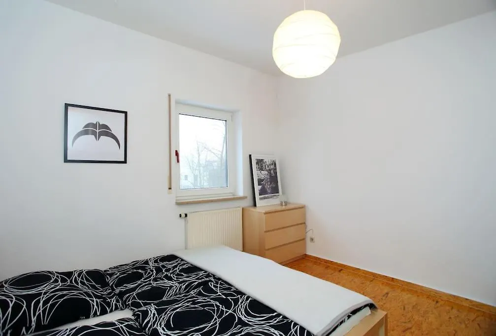 Stylish 3 Bedroom Apartment Norimberk 0*,