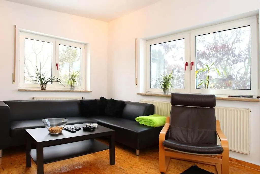Stylish 3 Bedroom Apartment Norimberk 0*,  Německo