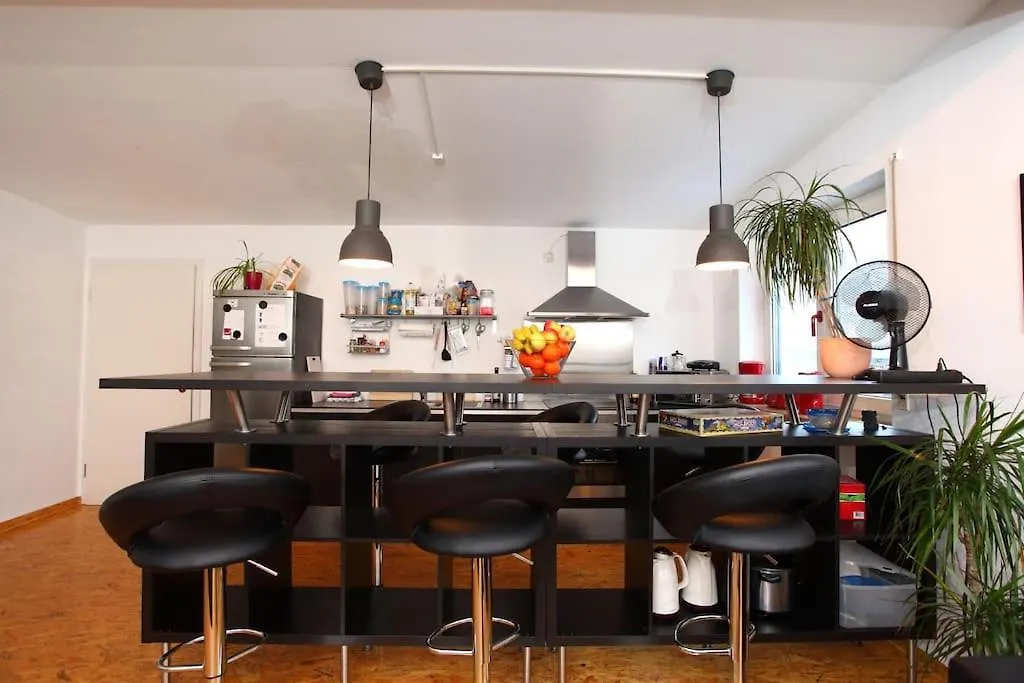 Stylish 3 Bedroom Apartment Norimberk