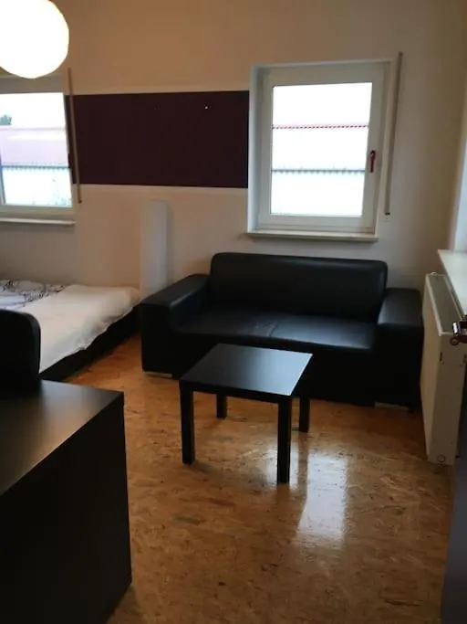 Stylish 3 Bedroom Apartment Norimberk